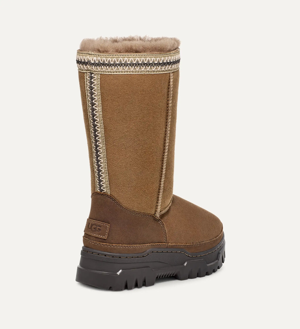 [1158323-HCK] WOMENS UGG CLASSIC TALL TRALGAZER