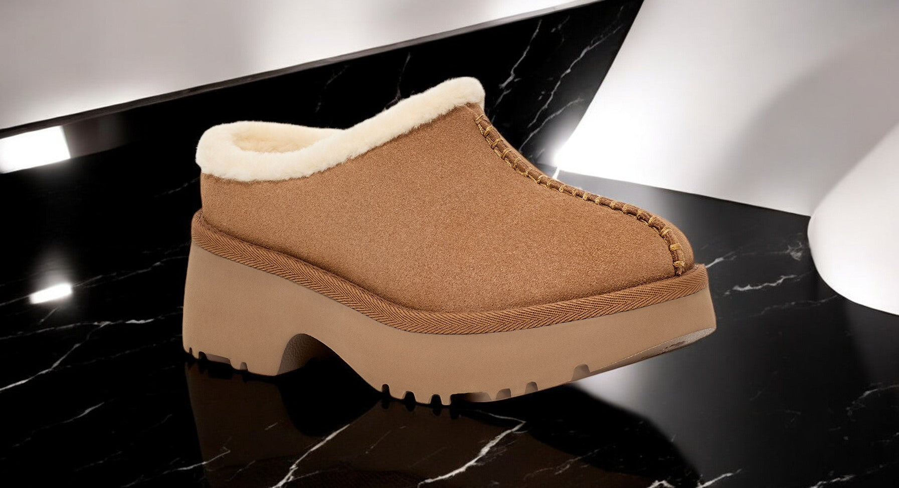 [1162510-CHE] Womens UGG New Heights Cozy Clog 'Chestnut'