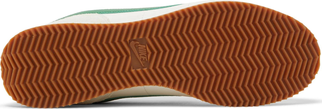 [FD0728-133] Mens Nike Cortez 'Aloe Verde Gum'