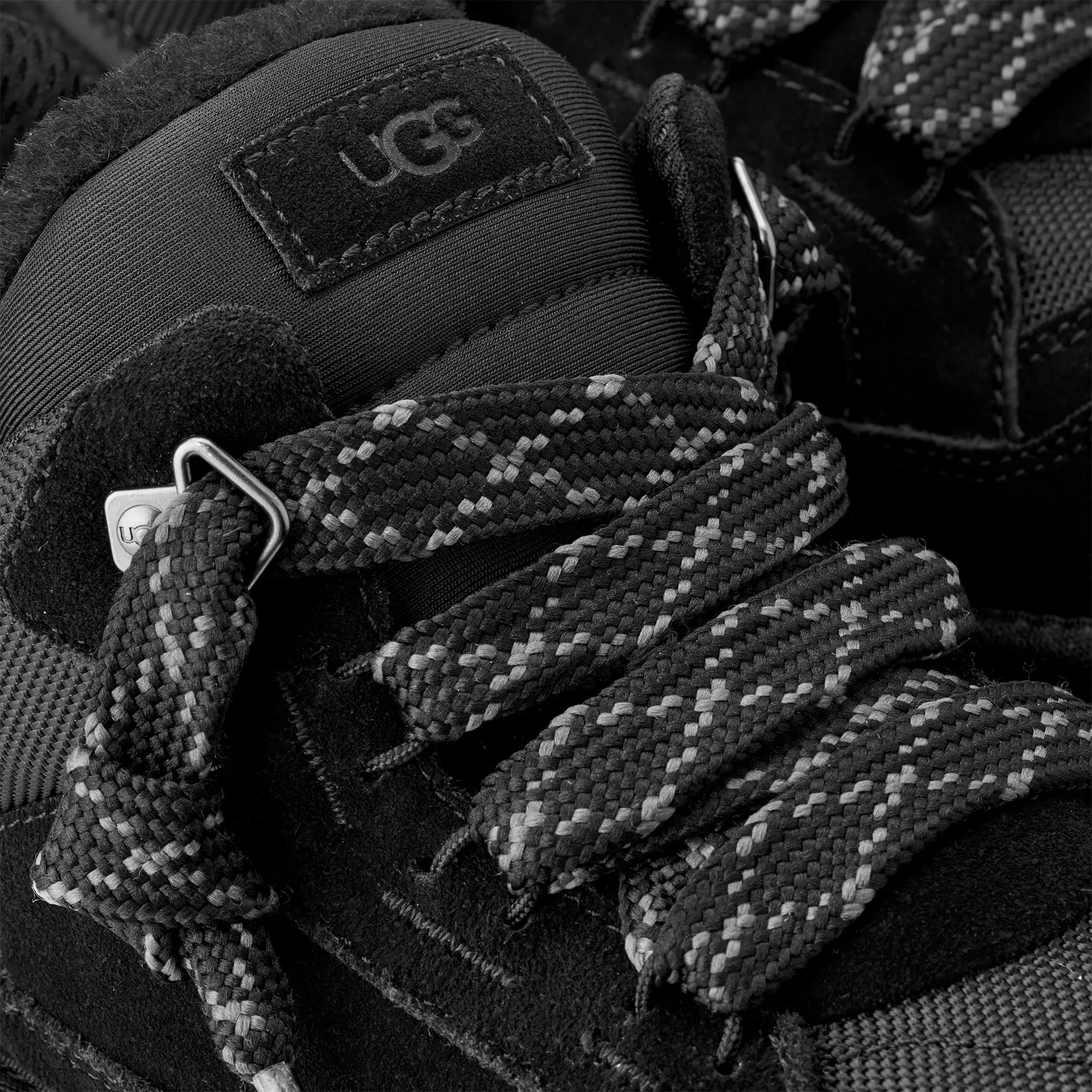 [1170750-BLK] MENS UGG LOWMEL