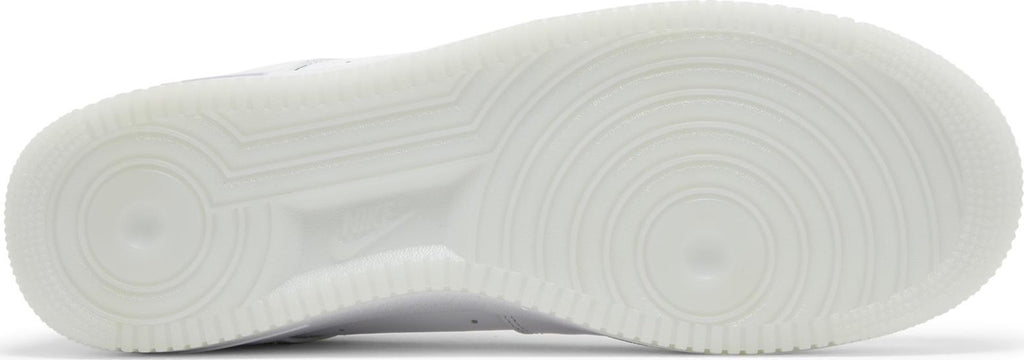 [FN5924-100] Mens Nike AIR FORCE 1 LOW '07 RETRO 'JEWEL SWOOSH TRIPLE WHITE'