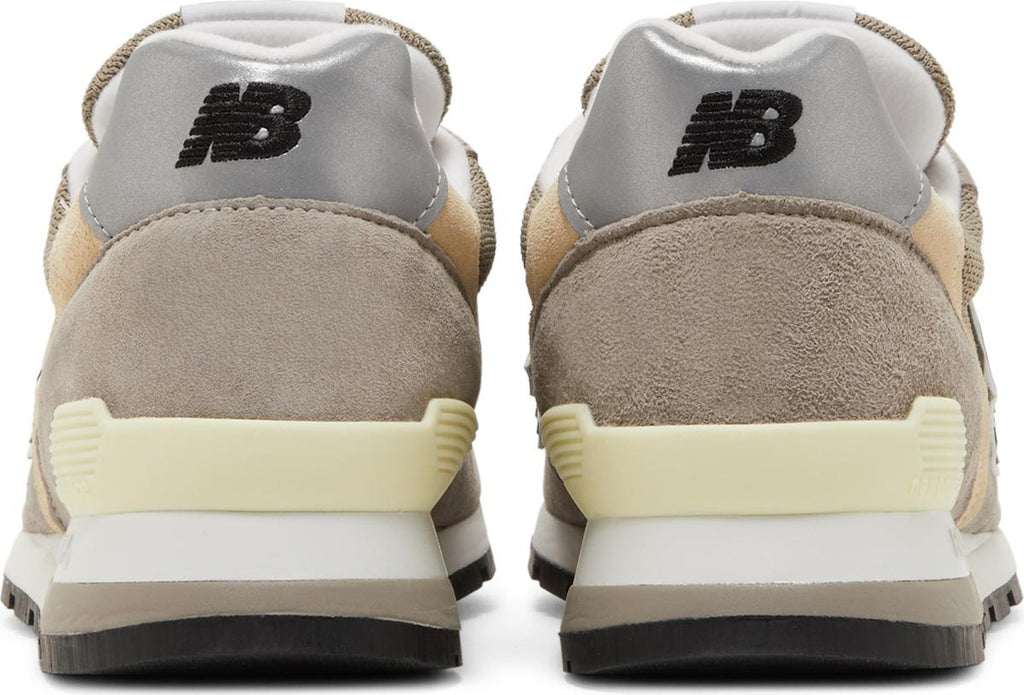 [U996GR] Mens New Balance 996 MADE IN USA 'GREY SILVER'
