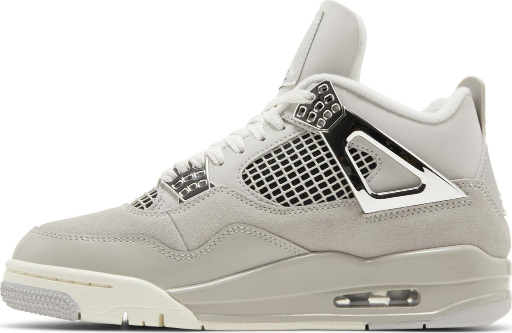 [AQ9129-001] Womens Air Jordan Retro 4 'Frozen Moments'