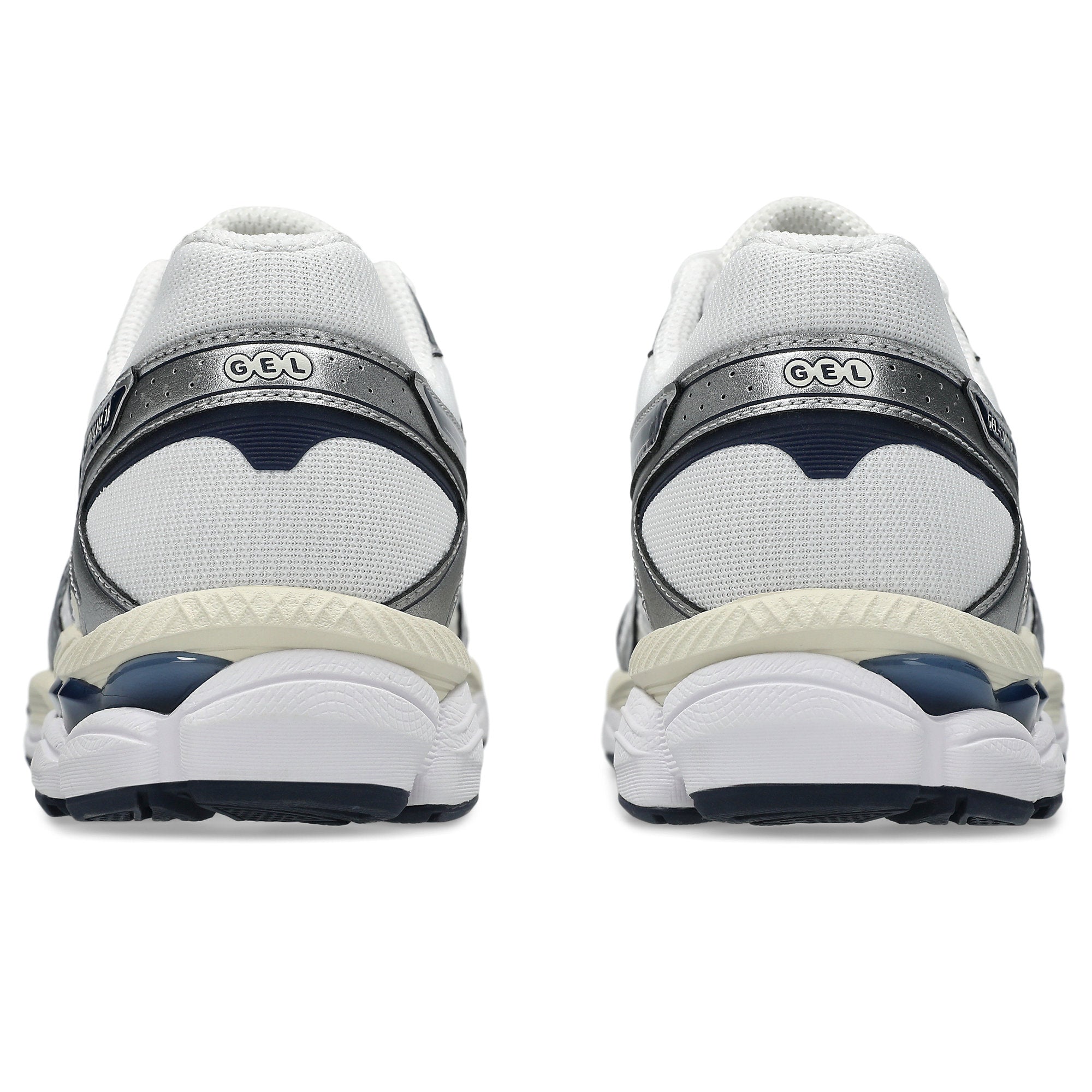 [1203A733-103] MENS ASICS GEL-CUMULUS 16 'WHITE MIDNIGHT'