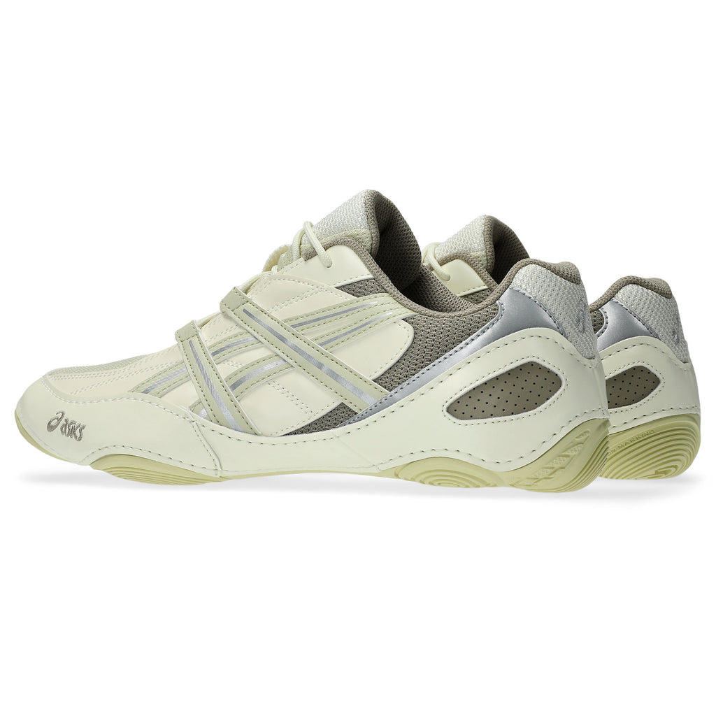 [1203A879-250] MENS ASICS HYPERSYNC 'OYSTER WHIT IVORY'