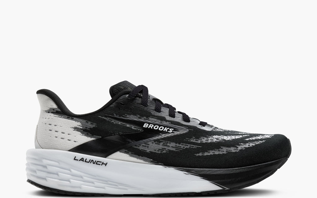 [1204391B.087] WOMENS BROOKS LAUNCH 11