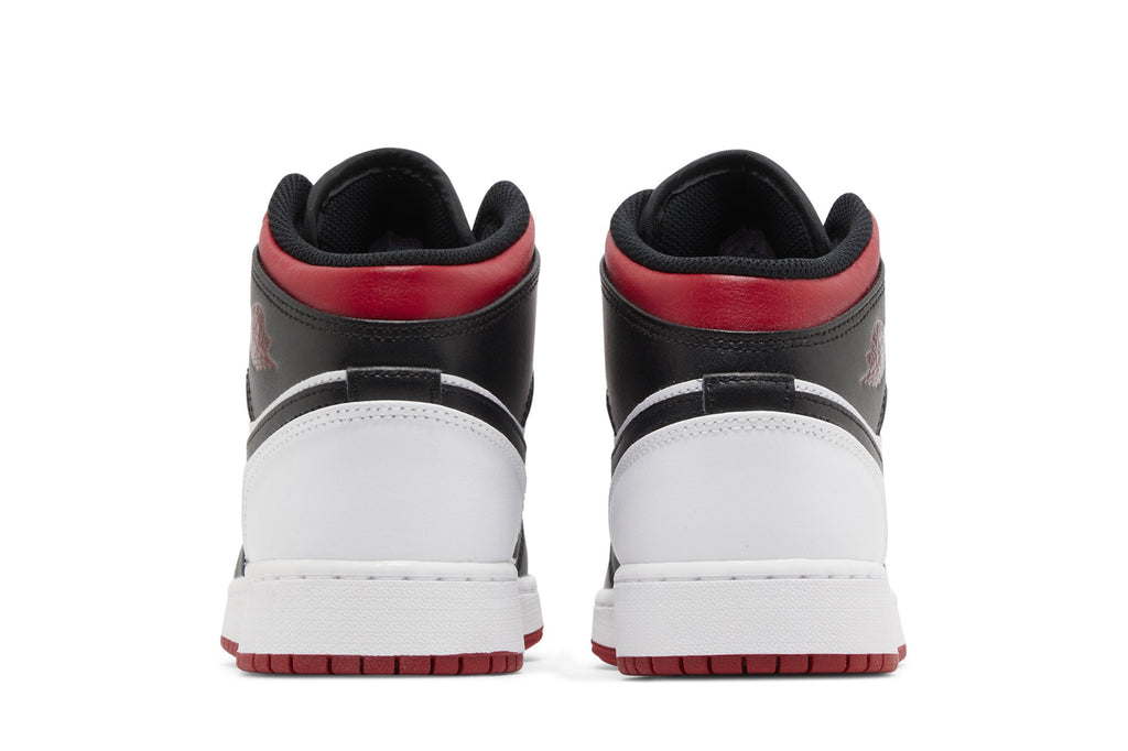 [DQ8423-106] Grade School Air Jordan RETRO 1 MID 'GYM RED BLACK TOE (GS)'