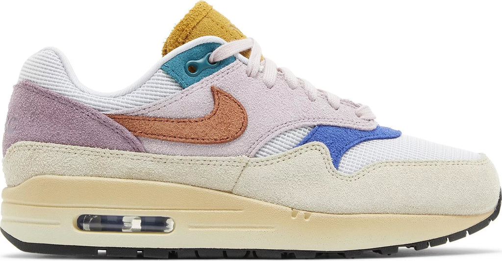 [FN7200-224] Womens Nike AIR MAX 1 'TAN LINES'