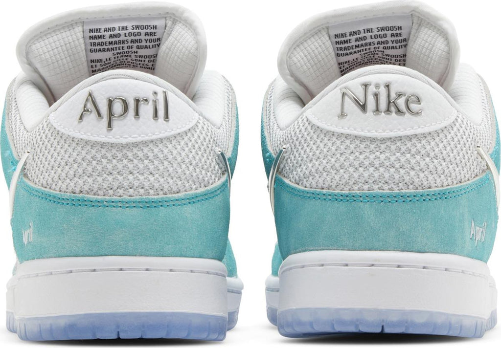 [FD2562-400] Mens Nike SB DUNK LOW 'APRIL SKATEBOARDS'