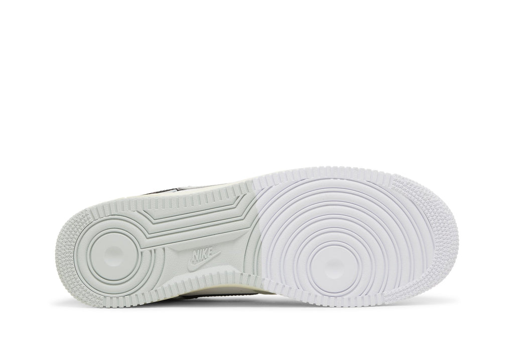 [DZ2522-001] Mens Nike AIR FORCE 1 LOW '07
