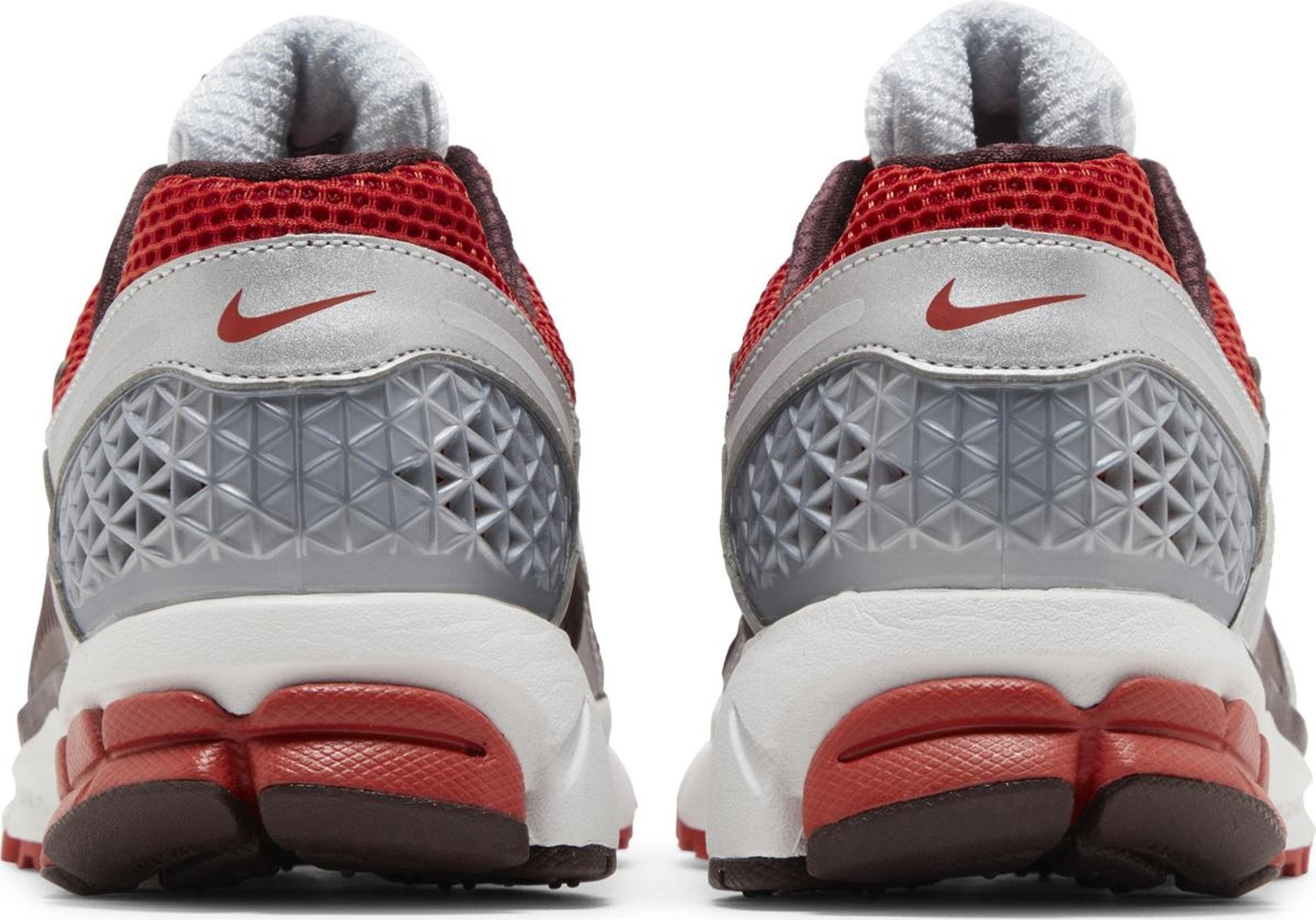 [FN7778-600] Womens NIKE WOMEN'S AIR ZOOM VOMERO 5 'MYSTIC RED'
