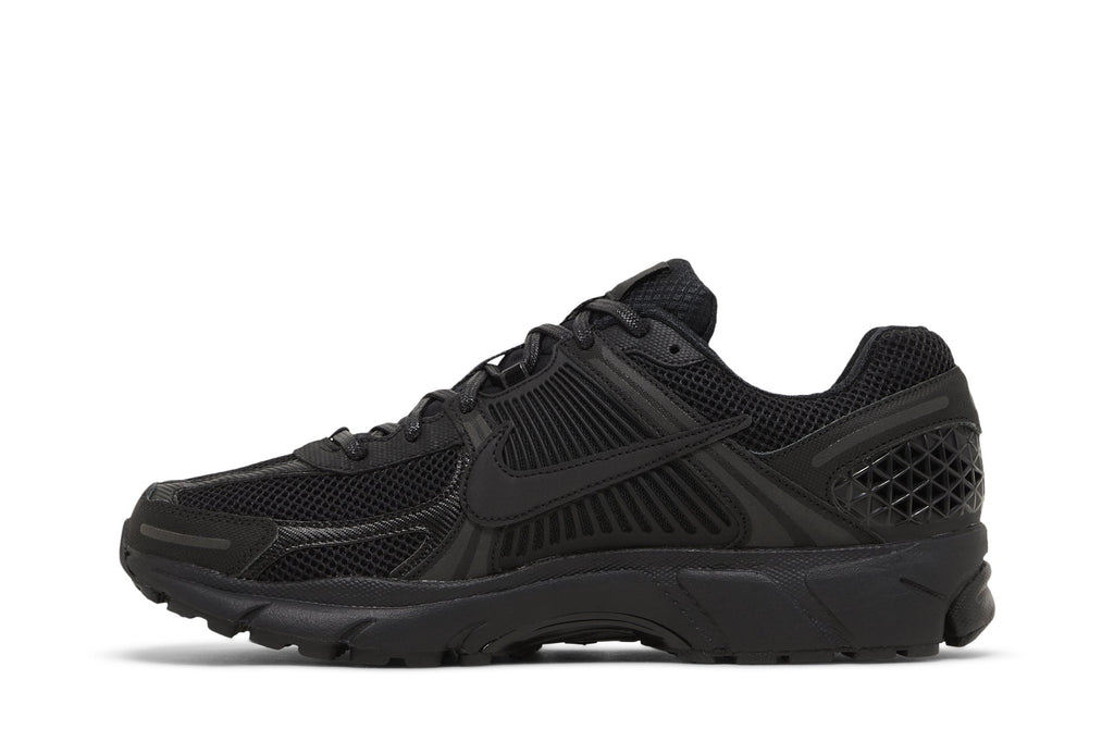 [BV1358-003] Mens Nike VOMERO 5 'TRIPLE BLACK (2023)'