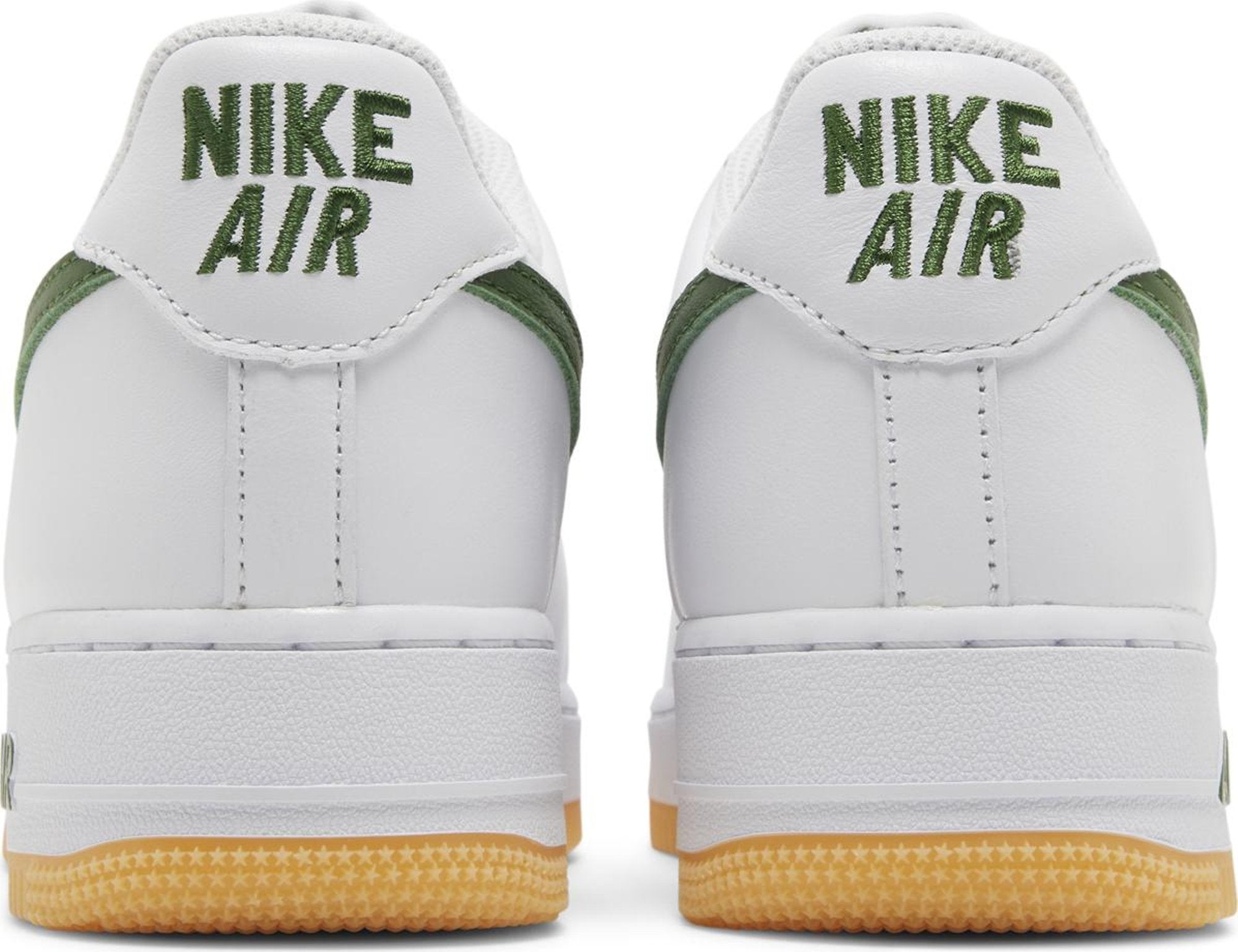 [FD7039-101] Mens Nike AIR FORCE 1 LOW RETRO QS 'COLOR OF THE MONTH WHITE FOREST GREEN'