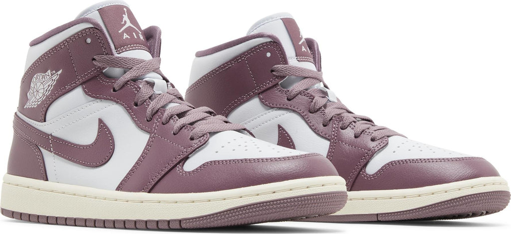 [BQ6472-050] Womens Air Jordan RETRO 1 MID 'SKY J MAUVE (W)'