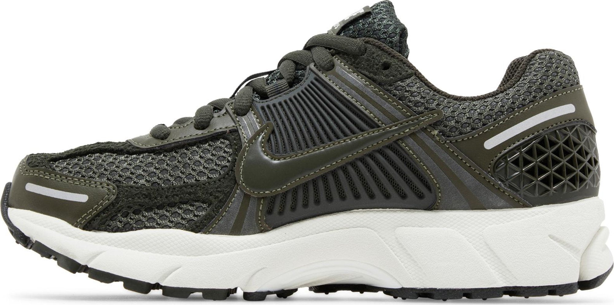 [FQ8898-325] Womens Nike ZOOM VOMERO 5 'SEQUOIA'