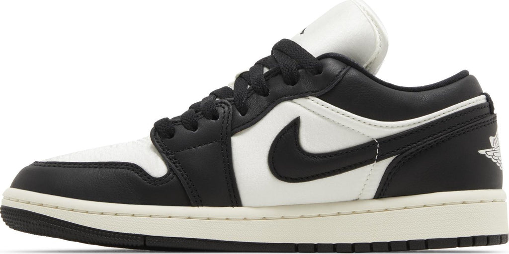 [FB9893-101] Womens Air Jordan Retro 1 Low SE 'Vintage Panda' (W)