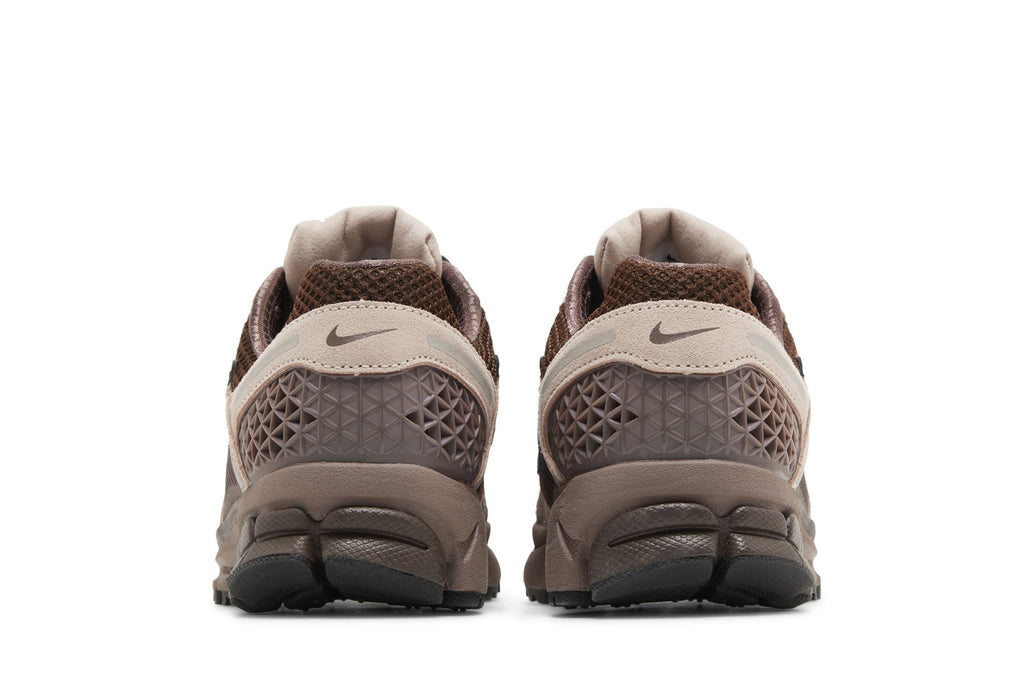 [FV1166-200] Womens Nike VOMERO 5 'PLUM ECLIPSE'