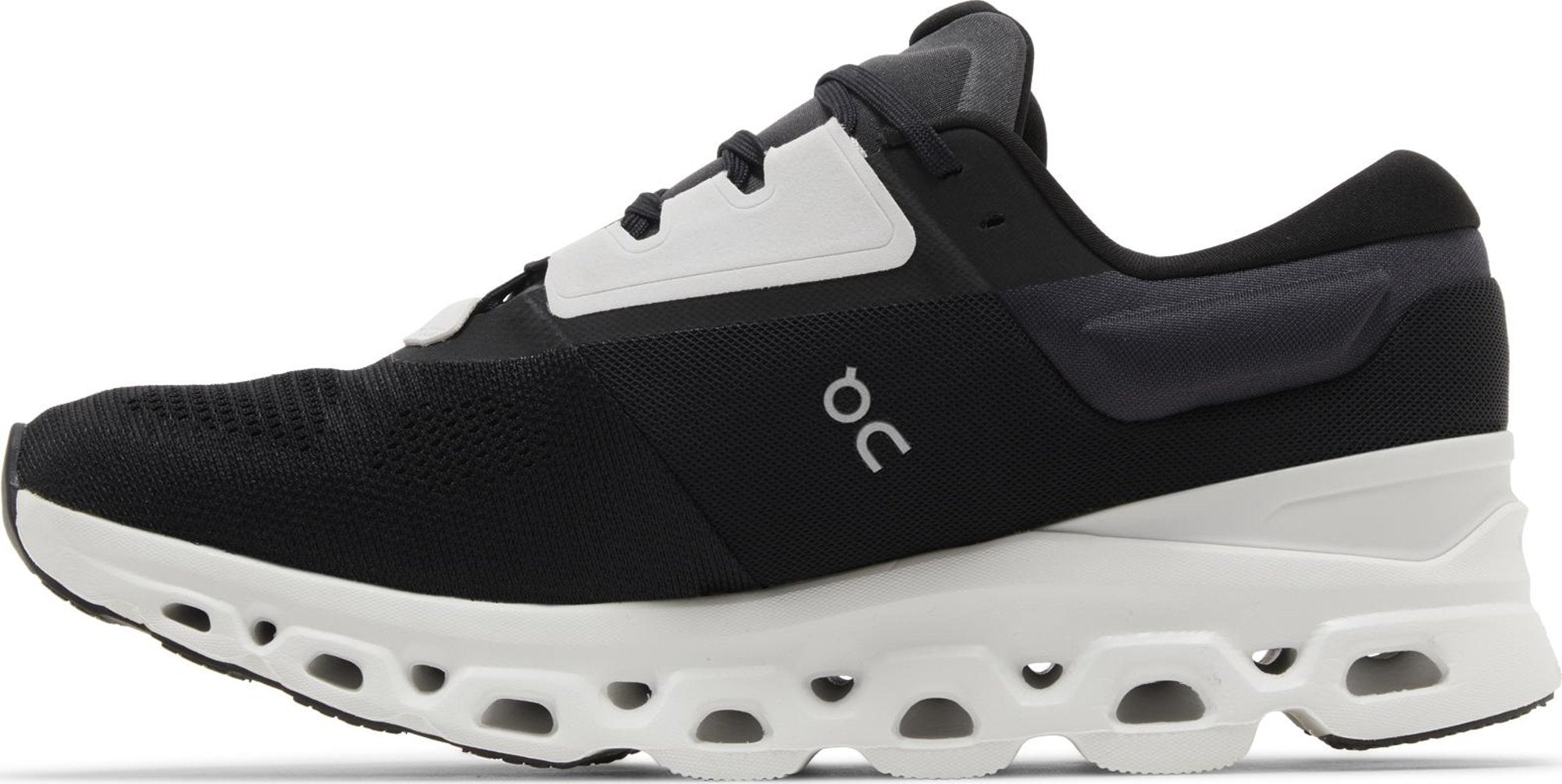 [3MD30111197] Mens On CLOUDSTRATUS 3 'BLACK FROST'