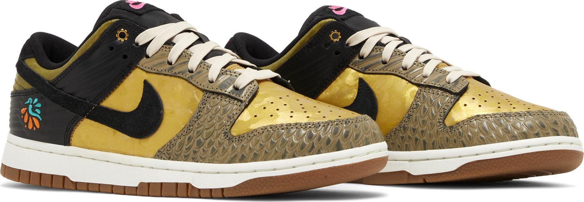 [FQ8148-010] Womens Nike Dunk Low 'Día De Muertos' (W)