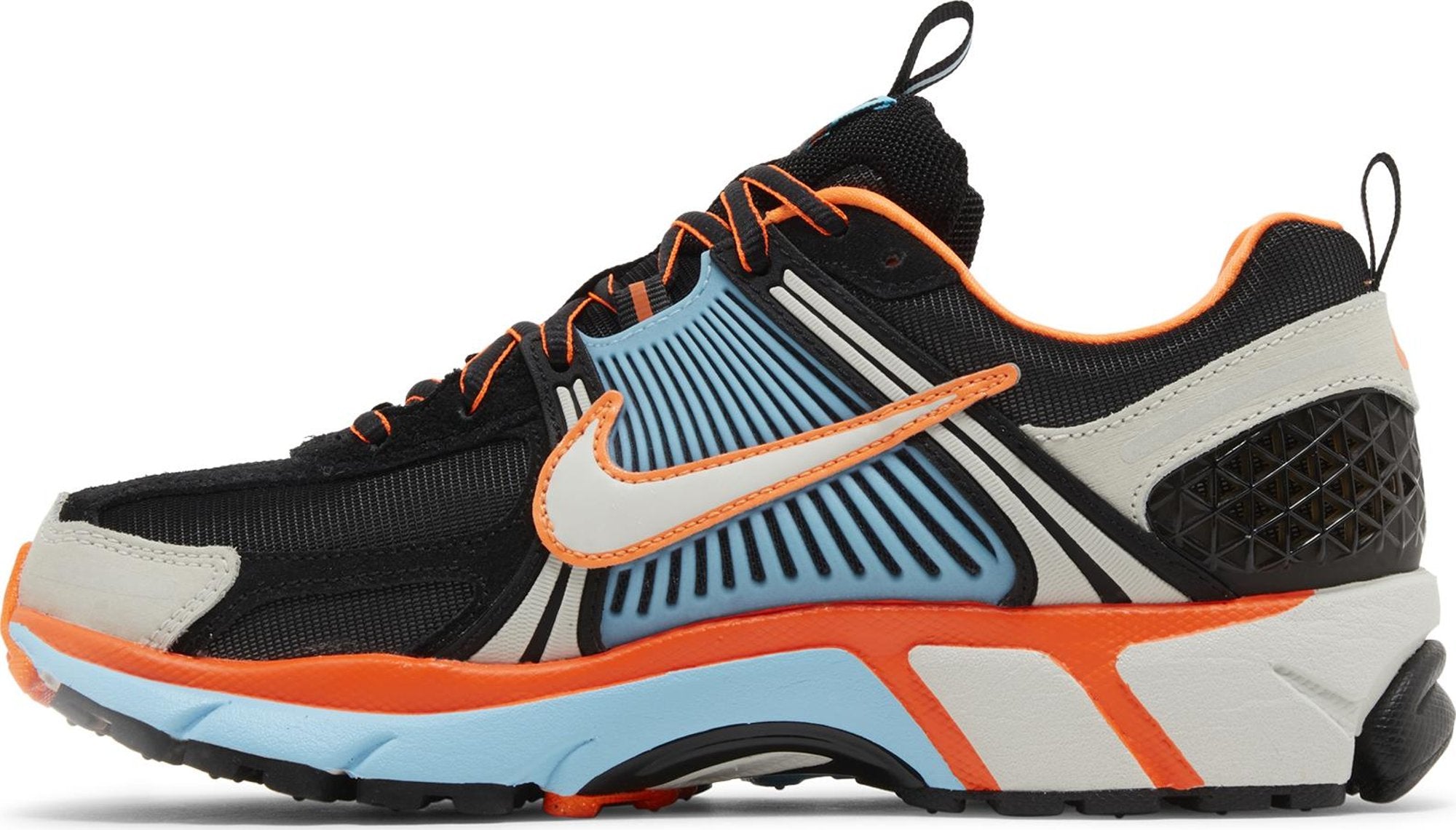 [FZ3963-010] Womens Nike Zoom Vomero 5 Premium