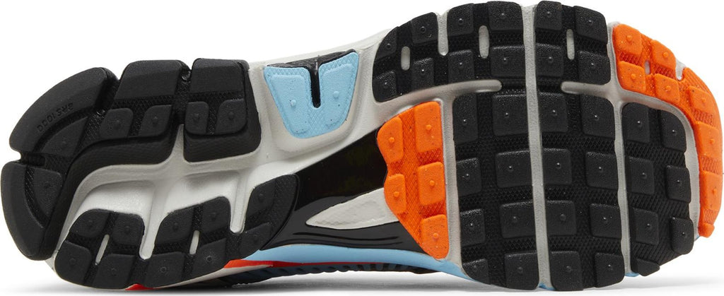 [FZ3963-010] Womens Nike Zoom Vomero 5 Premium