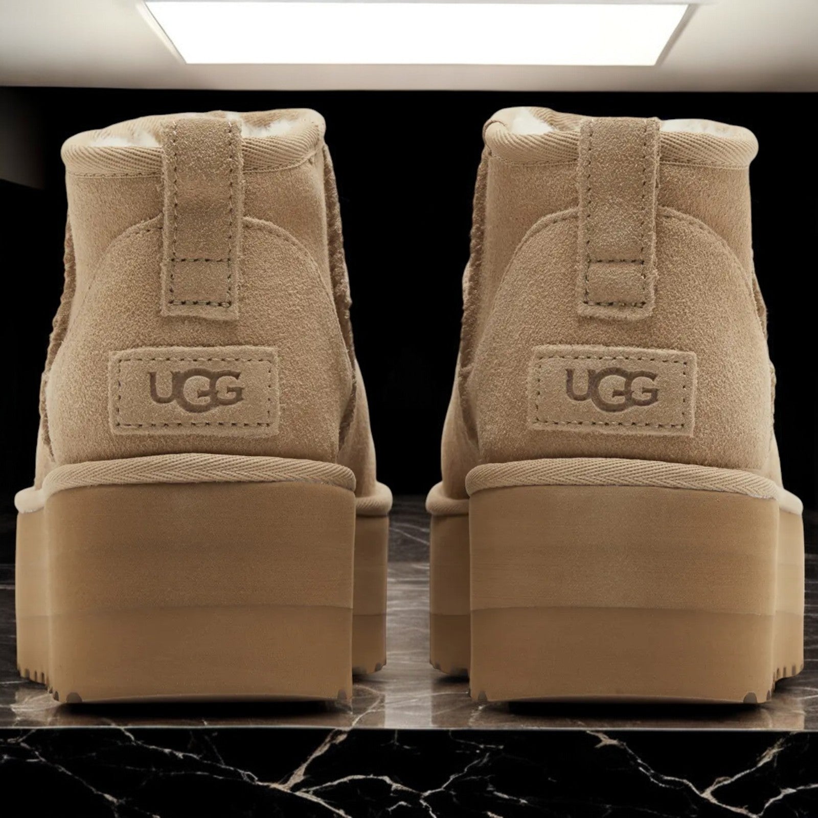 [1135092-SAN] WOMENS UGG CLASSIC ULTRA MINI PLATFORM