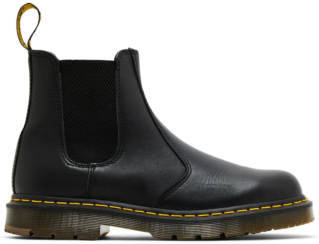 [24383001] UNISEX DR. MARTENS 2976 SLIP RESISTANT LEATHER CHELSEA BOOTS