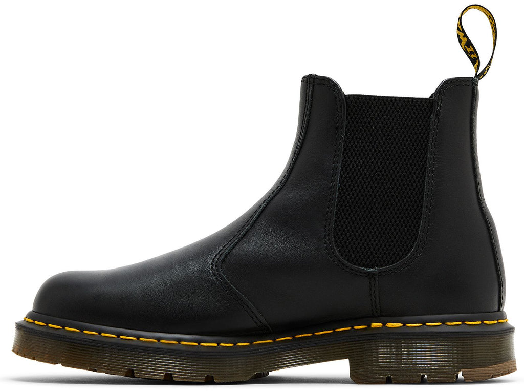 [24383001] UNISEX DR. MARTENS 2976 SLIP RESISTANT LEATHER CHELSEA BOOTS