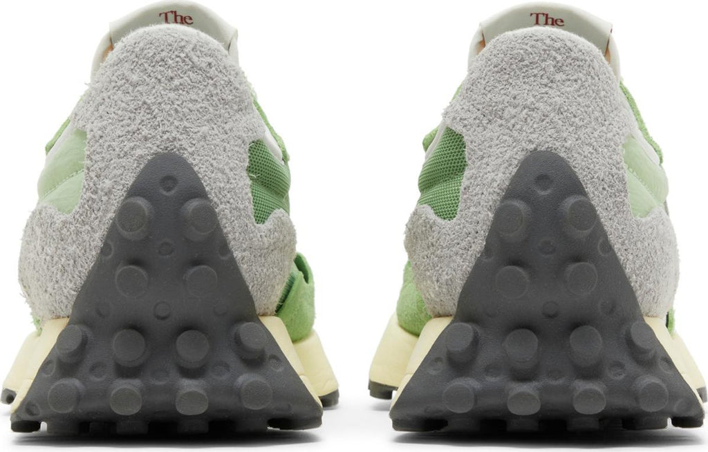 [U327WRD] Mens New Balance 327 'CHIVE AVOCADO'