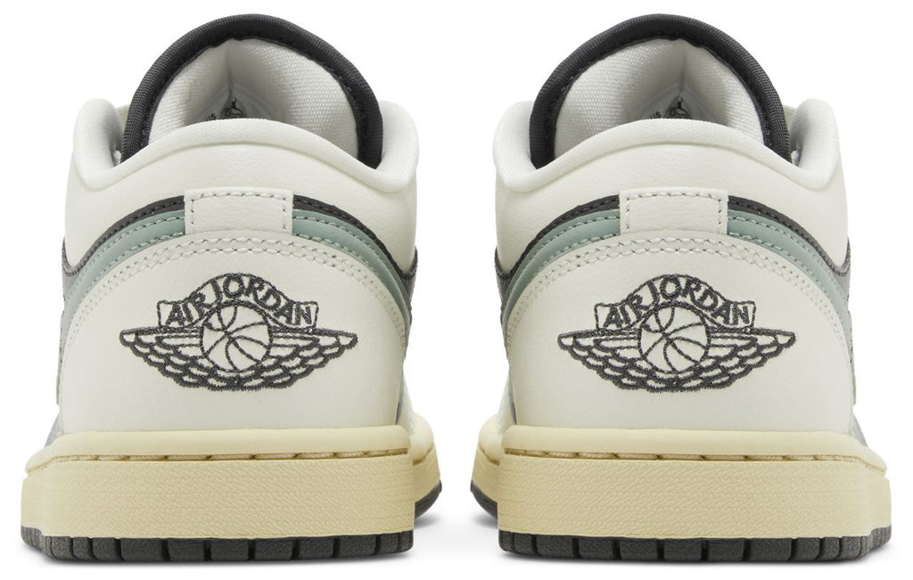 [DC0774-001] WOMENS AIR JORDAN RETRO 1 LOW 'JADE SMOKE'