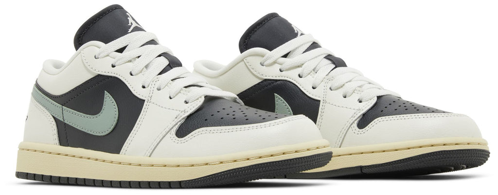 [DC0774-001] WOMENS AIR JORDAN RETRO 1 LOW 'JADE SMOKE'