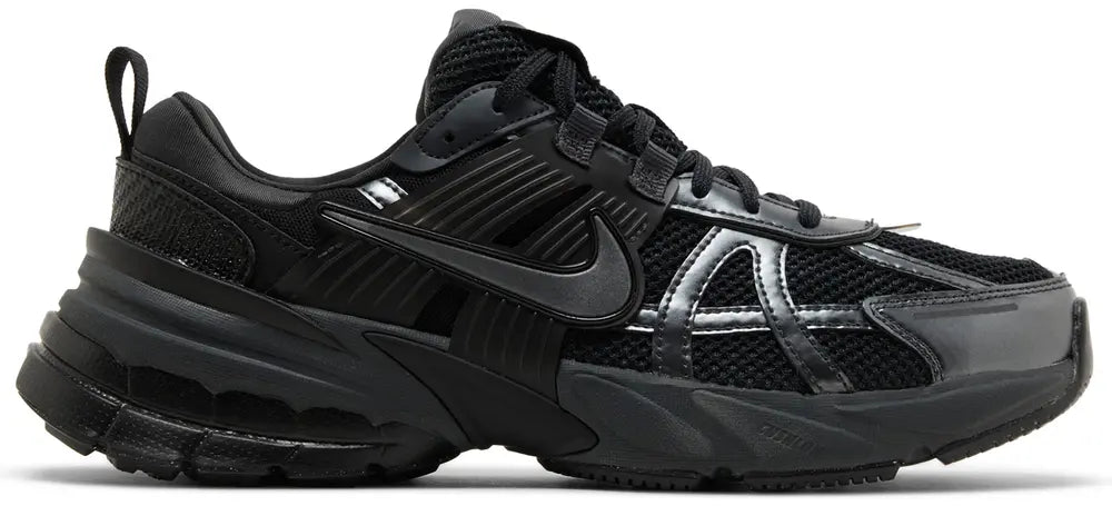 [HJ4497-001] MENS NIKE V2K RUN 'BLACK DARK SMOKE GREY'