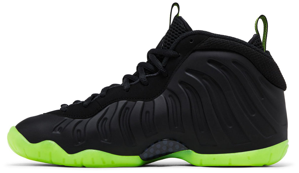 [HF0977-001] GRADE SCHOOL NIKE LITTLE POSITE ONE (GS) 'BLACK VOLT'