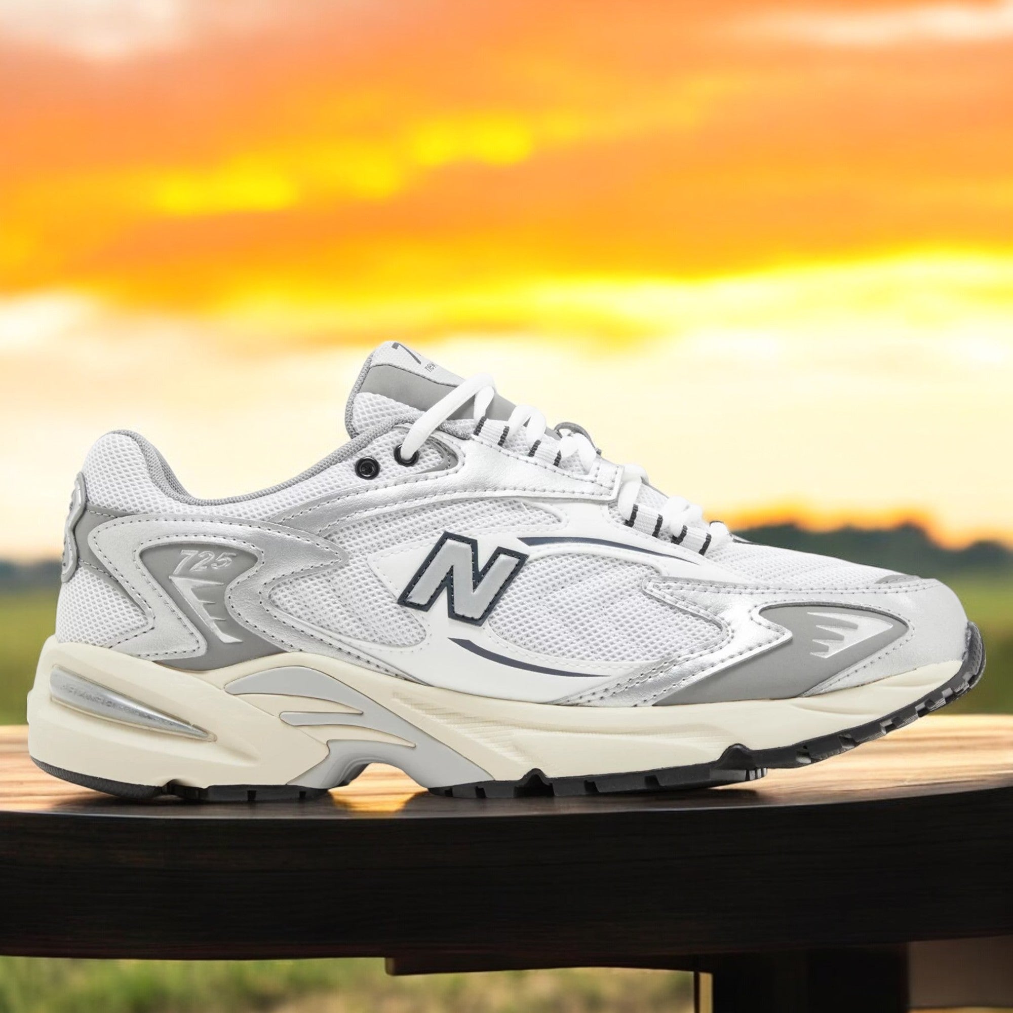 [ML725CD] Mens New Balance ML725V1 'Metallic Silver Slate Grey'