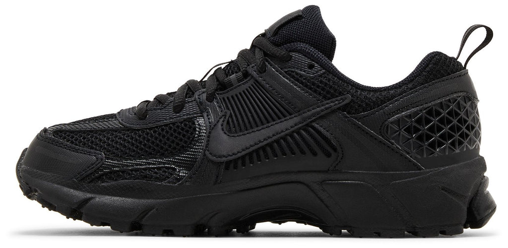 [HF6998-001] GRADE SCHOOL NIKE GS VOMERO 5 'TRIPLE BLACK'