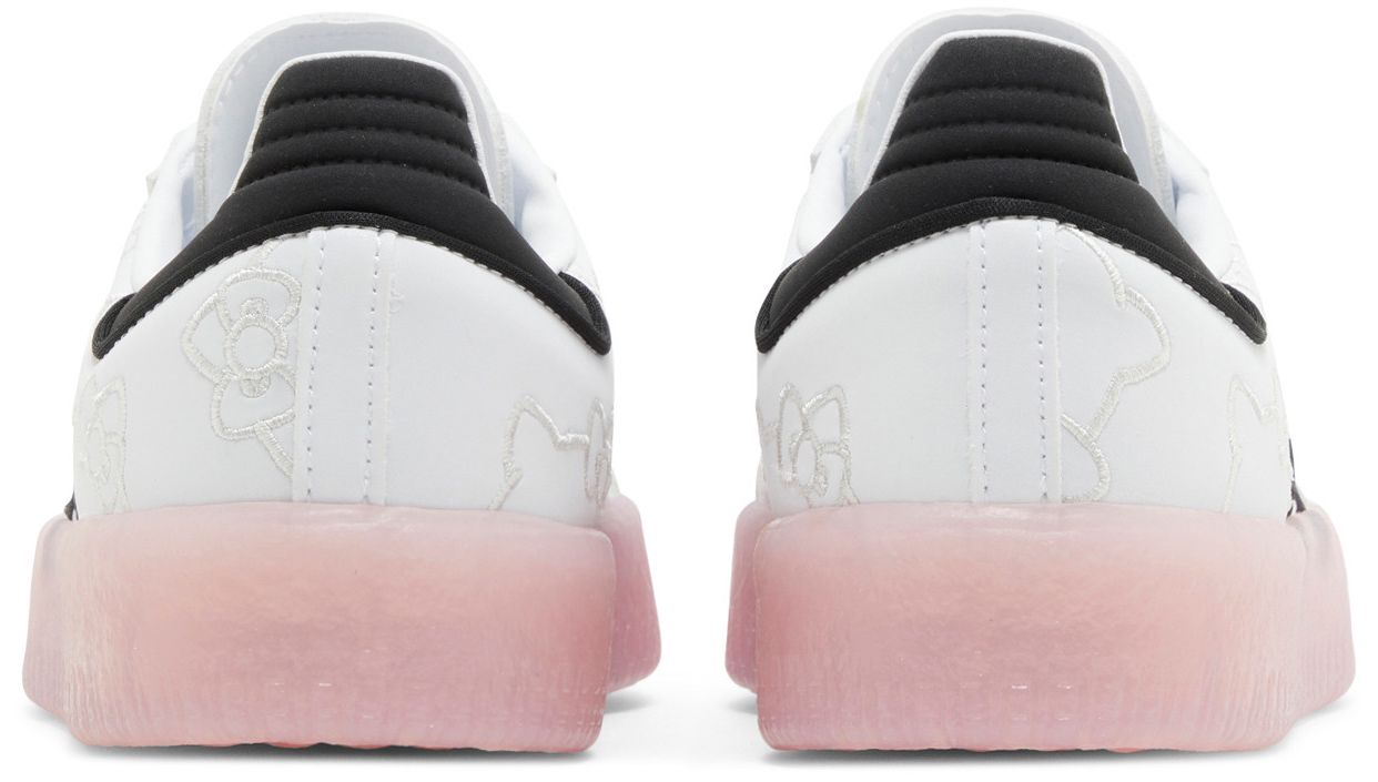 [IG4450] WOMENS ADIDAS SAMBAE 'HELLO KITTY'