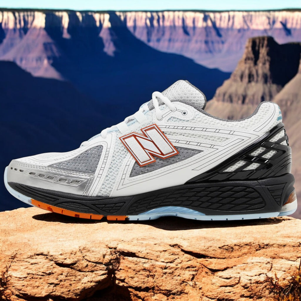 [M1906RBO] MENS NEW BALANCE 1906R 'WHITE BLACK COPPER'