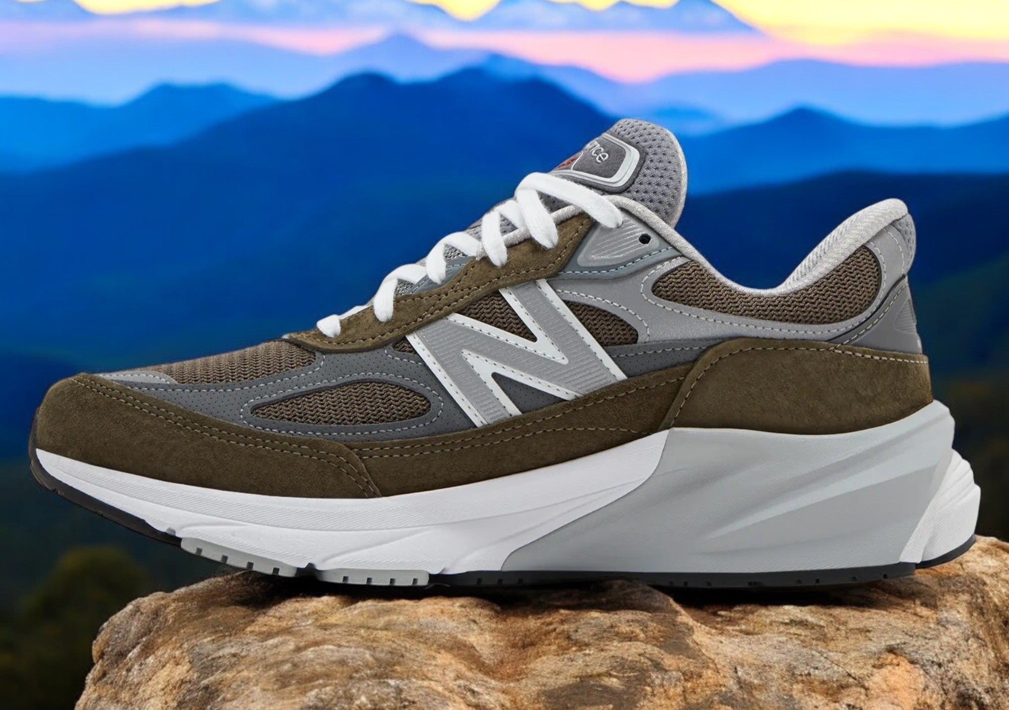 [U990OG6] Mens New Balance 990V6 MADE IN USA 'DARK OLIVE'