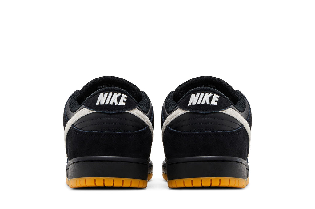 [HF3704-003] MENS NIKE DUNK LOW PRO SB 'BLACK WHITE GUM'