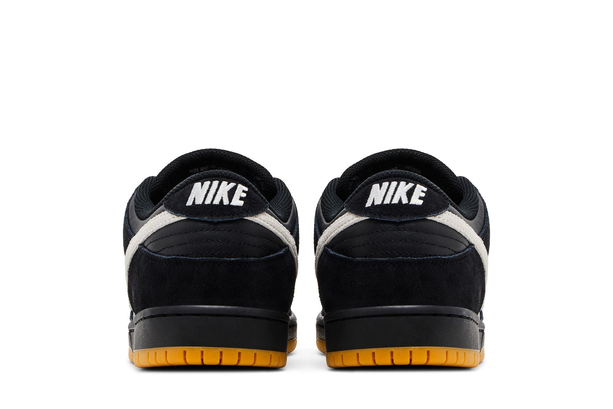 [HF3704-003] MENS NIKE DUNK LOW PRO SB 'BLACK WHITE GUM'