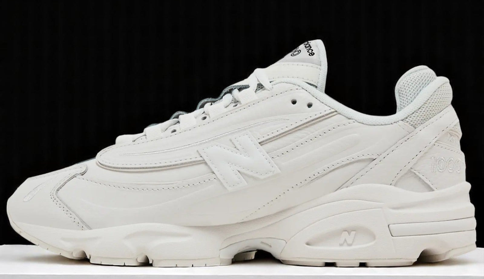 [M1000BW] MENS NEW BALANCE 1000 'REFLECTION SEA SALT'