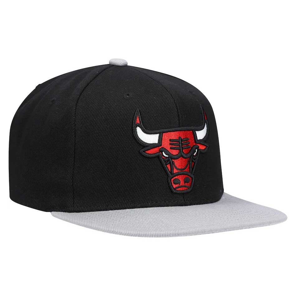 MENS MITCHELL & NESS NBA CORE BASIC SNAPBACK BULLS - BLACK-GREY