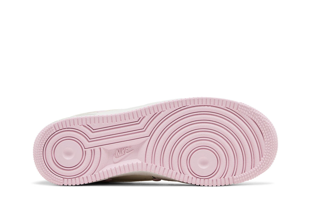 [HV5992-111] WOMENS NIKE AIR FORCE 1 '07 LX 'VALENTINE'S DAY (2025)'