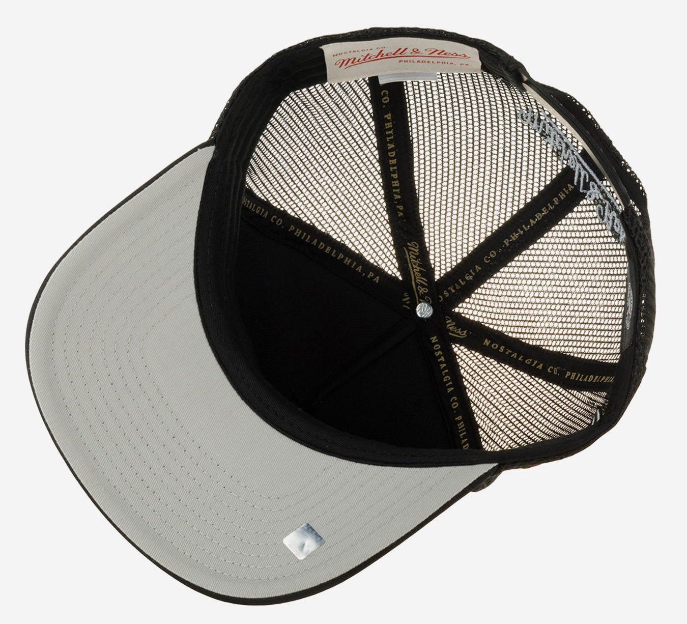 [HT8315-WRTBLCK] MENS MITCHELL & NESS WWE TRUCKER WRESTLEMANIA