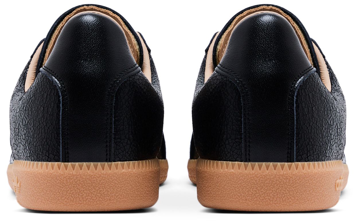 [JH7835] MENS ADIDAS BW ARMY LUX 'BLACK GUM'