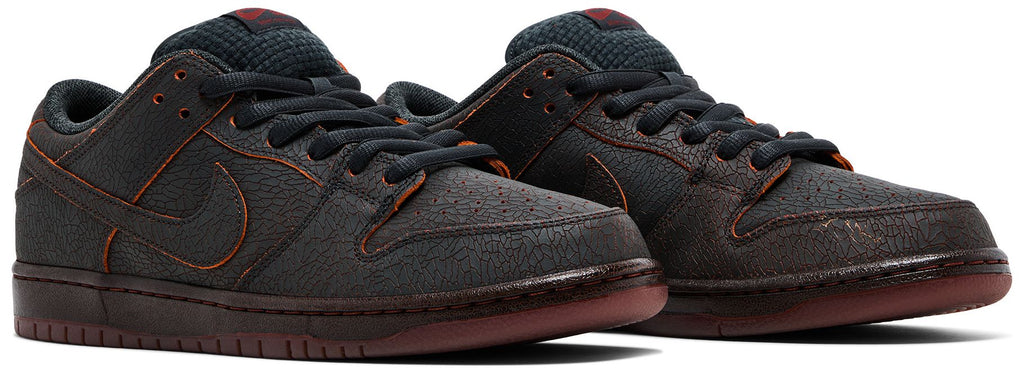 [HV1668-001] MENS NIKE DUNK SB LOW PRO PRM 'KRAMPUS'