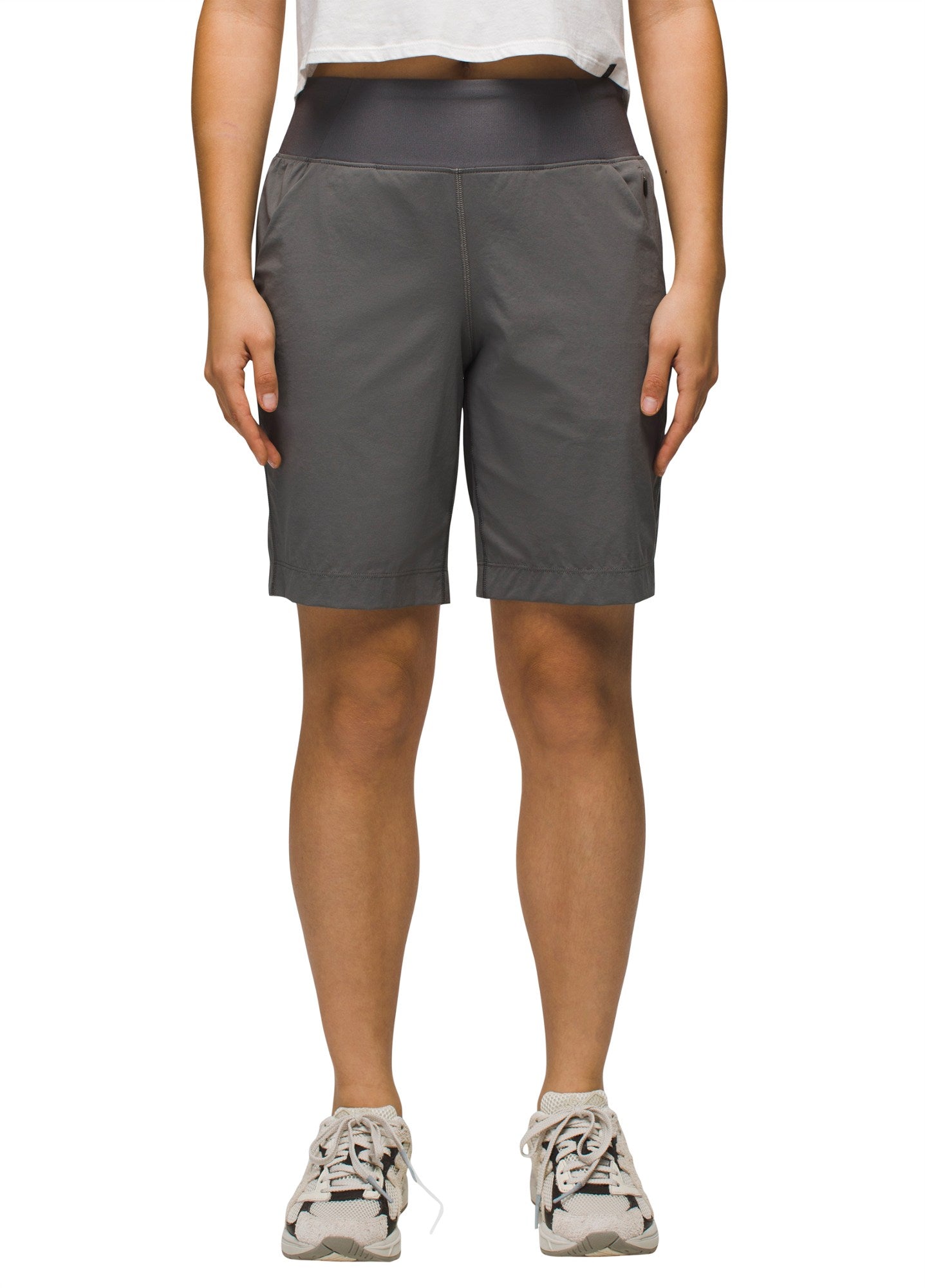WOMENS PRANA KOEN FLAT FRONT MID RISE STANDARD FIT SHORTS