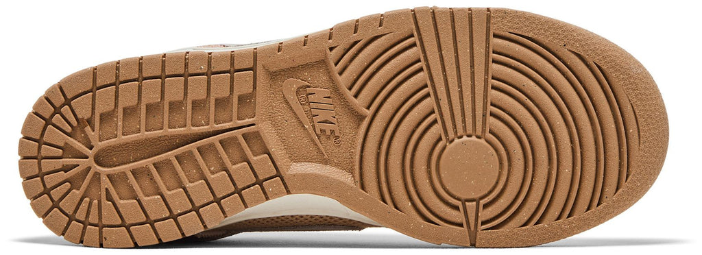 [HJ5864-200] WOMENS NIKE DUNK LOW NN SE 'AMBER BROWN'