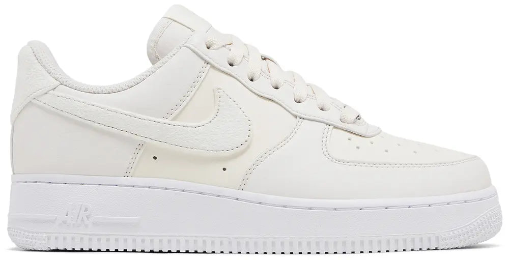 [HQ3905-001] WOMENS NIKE AIR FORCE 1 '07 REC 'PHANTOM SAIL'