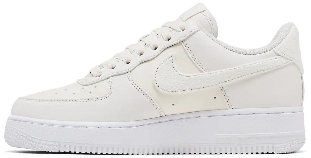 [HQ3905-001] WOMENS NIKE AIR FORCE 1 '07 REC 'PHANTOM SAIL'